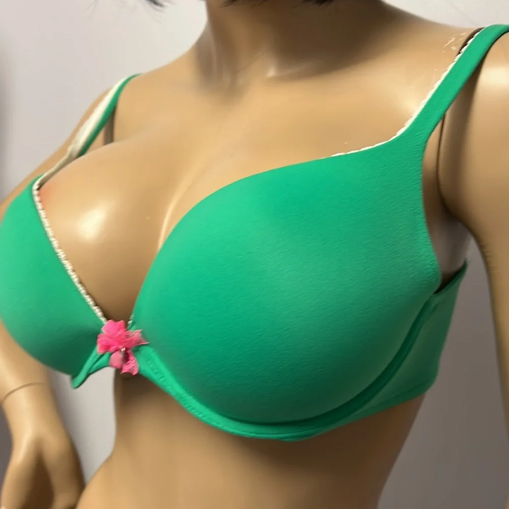 Victoria's Secret Green Padded Push-Up Bra with Pink Bow Like New 36D